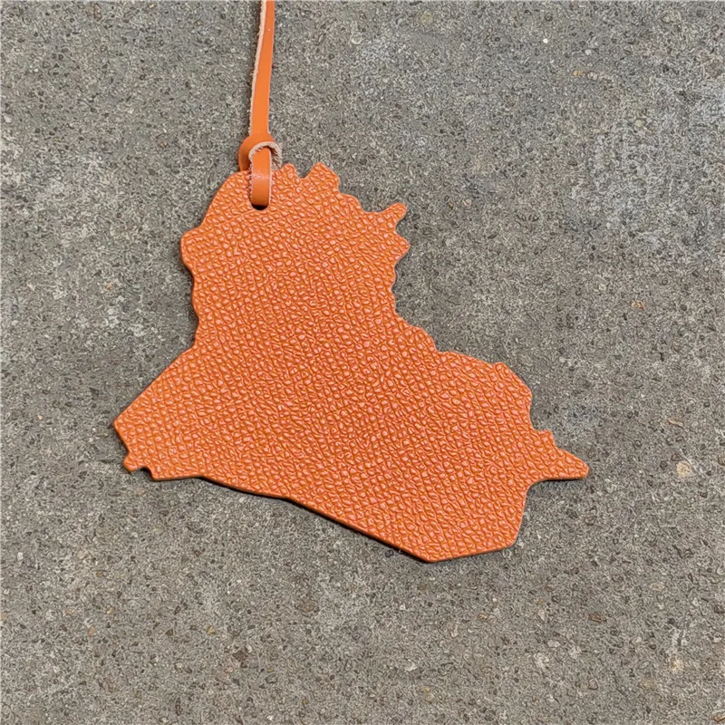 Известный бренд, подвеска на рюкзак, роскошная модная натуральная кожа, брелок Lraqi National Similarity Map для ключей, женская сумка
Известный бренд, подвеска на рюкзак, роскошная модная натуральная кожа, брелок Lraqi National Similarity Map для ключей, женская сумка