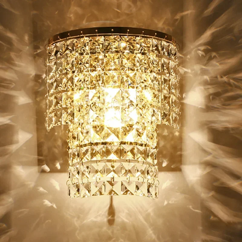 European Wall Lights W18 H18cm Modern Plate Steel Led Square Crystal Gold / Silver E14 Wall Lamp
European Wall Lights W18 H18cm Modern Plate Steel Led Square Crystal Gold / Silver E14 Wall Lamp