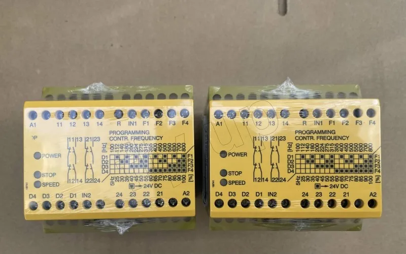 New origianl Pilz 774400 Pilmagnetic Brand-new Safety Module PDZ 24VDC 2N/O 2N/C
New origianl Pilz 774400 Pilmagnetic Brand-new Safety Module PDZ 24VDC 2N/O 2N/C