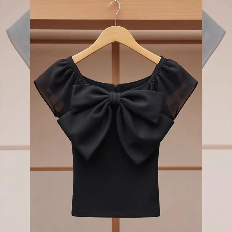 Flying Sleeves Bow Women's Beautiful Fashion Sweet and Spicy Top Western Black Short sleeved T-shirt
Flying Sleeves Bow Women's Beautiful Fashion Sweet and Spicy Top Western Black Short sleeved T-shirt