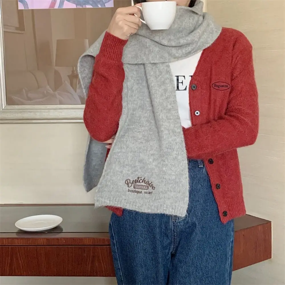 Warm Wrap Women Scarf Apparel Accessories Letter Embroidery Korean Style Scarf Luxury Brand Sweater Tops
Warm Wrap Women Scarf Apparel Accessories Letter Embroidery Korean Style Scarf Luxury Brand Sweater Tops
