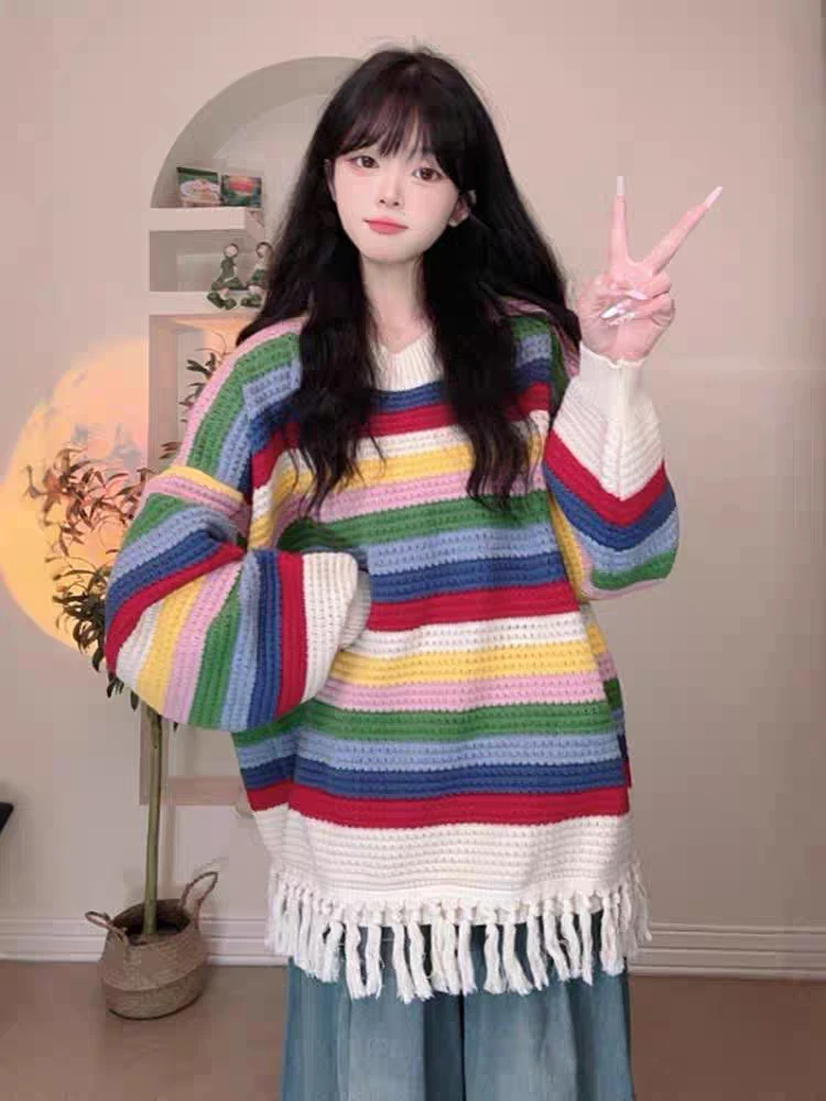 Vintage Fashion 2024 Autumn Winter New Women Rainbow Tassel Patchwork Long Sleeved Sweater Vintage Round Neck Knitted Tops Trend
Vintage Fashion 2024 Autumn Winter New Women Rainbow Tassel Patchwork Long Sleeved Sweater Vintage Round Neck Knitted Tops Trend