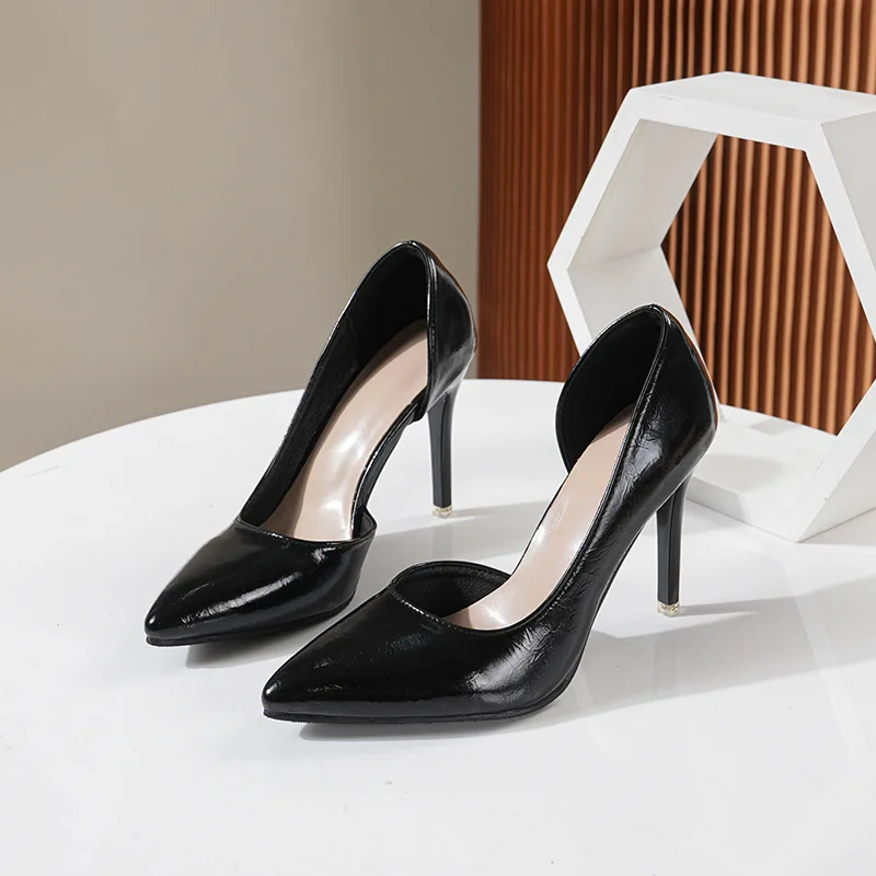 Women 10cm High Heels Office Patent Leather Pumps Lady Stiletto Low Heels Scarpins Cutout Elegant Orange Red Shoes
Women 10cm High Heels Office Patent Leather Pumps Lady Stiletto Low Heels Scarpins Cutout Elegant Orange Red Shoes