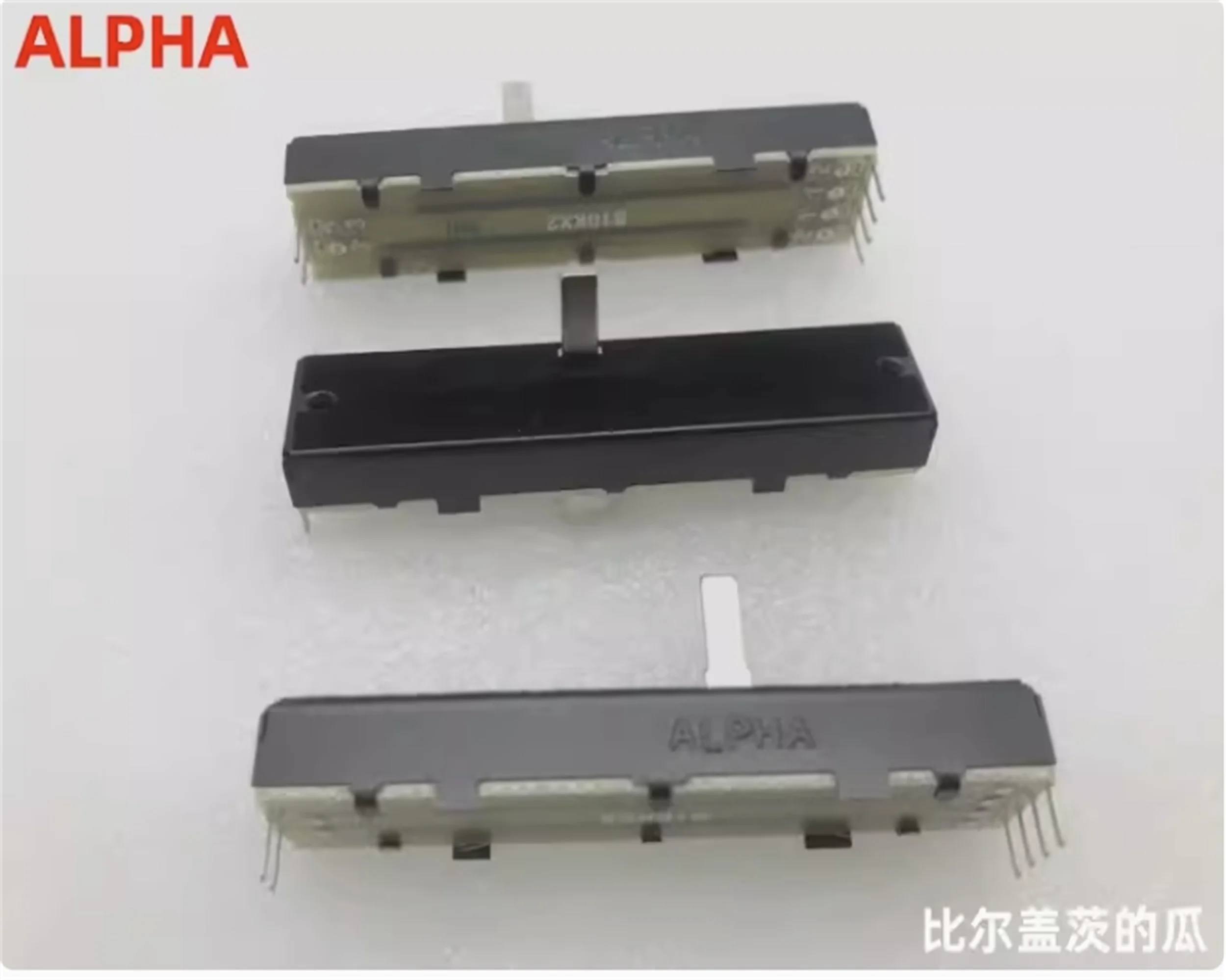 1 PCS ALPHA Taiwan RA45D1-210 track type dual direct sliding potentiometer B10K × 2 axis length 15mm outer pin
1 PCS ALPHA Taiwan RA45D1-210 track type dual direct sliding potentiometer B10K × 2 axis length 15mm outer pin