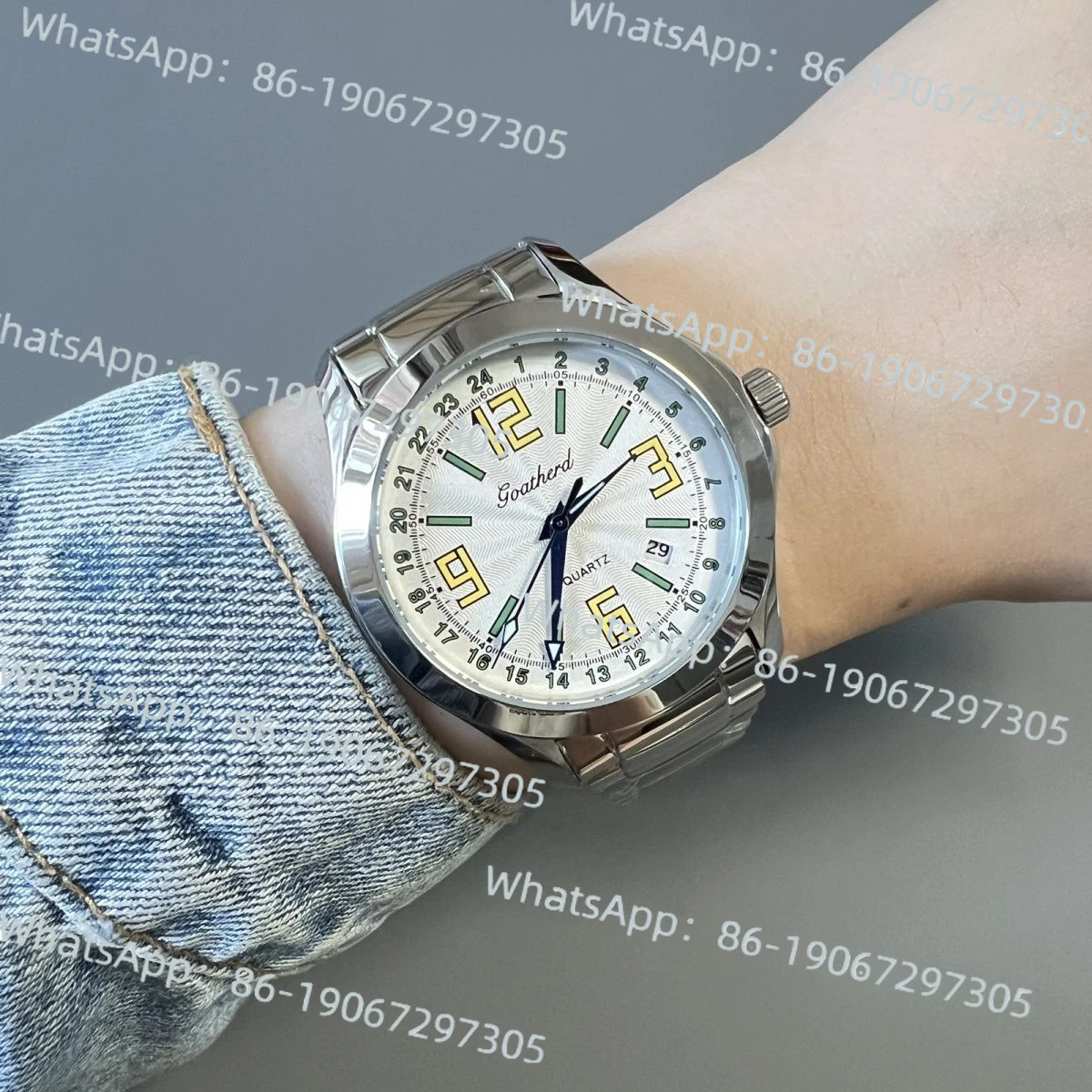 Fashion Stainless Steel Quartz Sapphire Imported Movement Super Luminous Business Sports Men's Watch
Fashion Stainless Steel Quartz Sapphire Imported Movement Super Luminous Business Sports Men's Watch