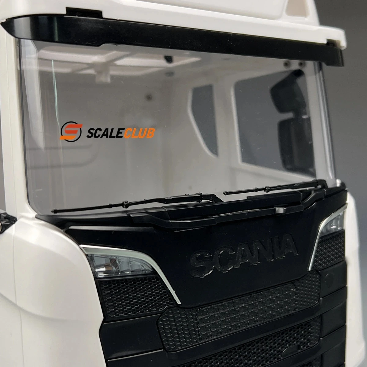 Стеклоочиститель Scaleclub модель 1/14 для Tamiya для Scania 770S, Модернизированная имитация металлического стеклоочистителя для Lesu Man Actros Volvo, автомобильные запчасти
Стеклоочиститель Scaleclub модель 1/14 для Tamiya для Scania 770S, Модернизированная имитация металлического стеклоочистителя для Lesu Man Actros Volvo, автомобильные запчасти
