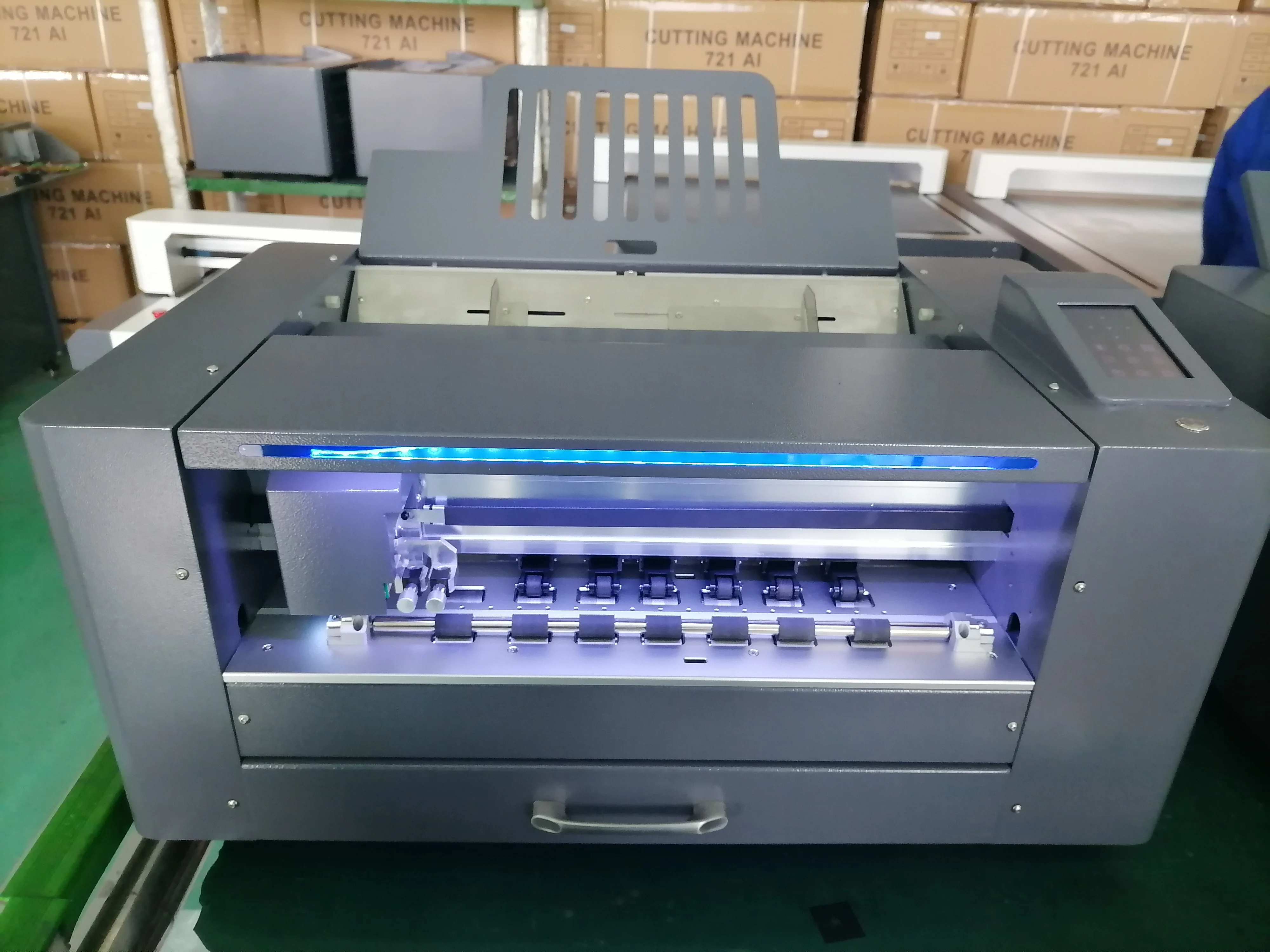 Dear Матвеичев Дмитрий Герольдович purchased S-490DH servo die-cutting machine
Dear Матвеичев Дмитрий Герольдович purchased S-490DH servo die-cutting machine