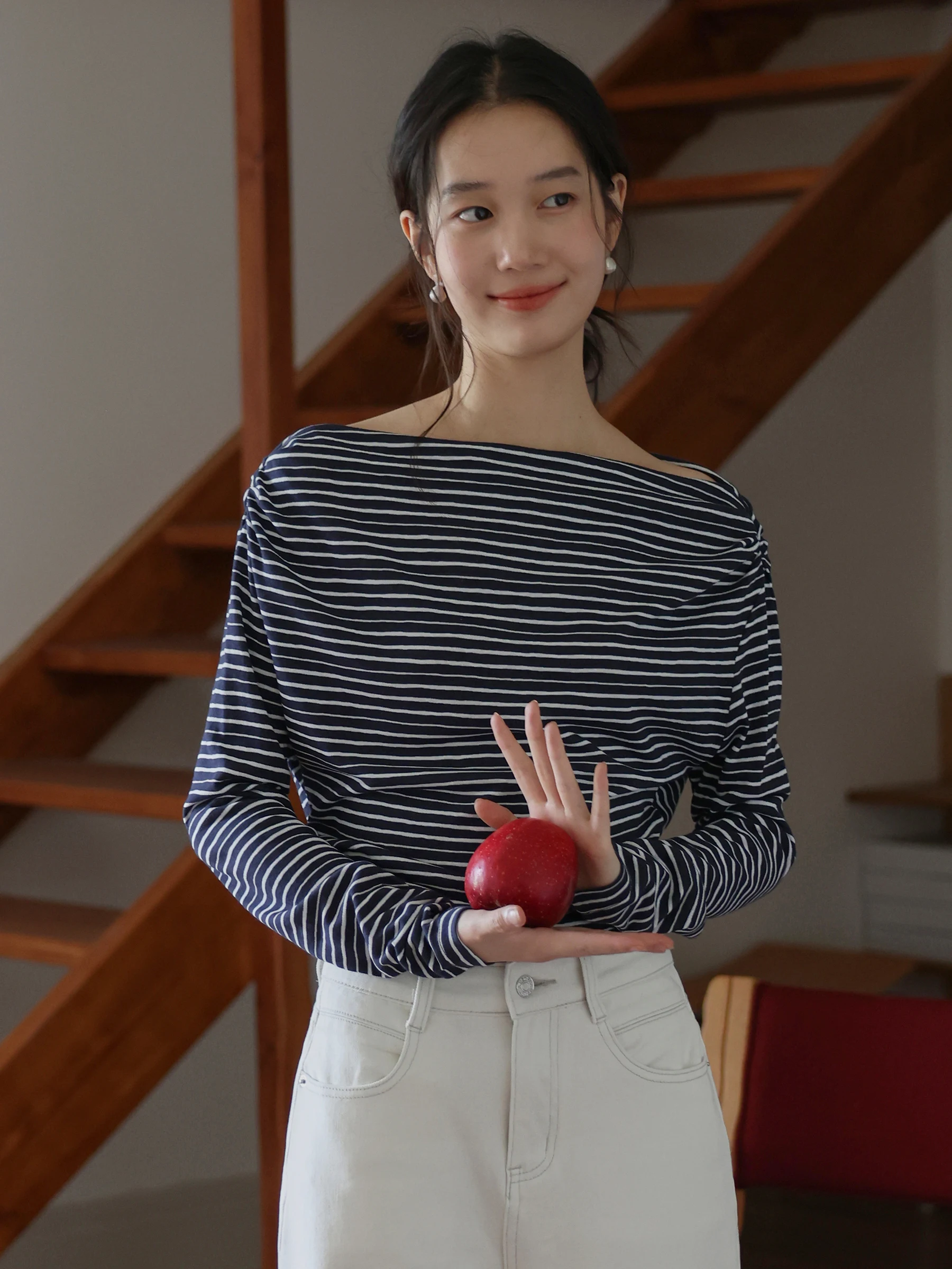 MUNNS Casual Striped Long Sleeve T-Shirt Women's Slim Fit Shoulder Baring Neckline Casual Wear Polyester Blend Sweat Wicking
MUNNS Casual Striped Long Sleeve T-Shirt Women's Slim Fit Shoulder Baring Neckline Casual Wear Polyester Blend Sweat Wicking