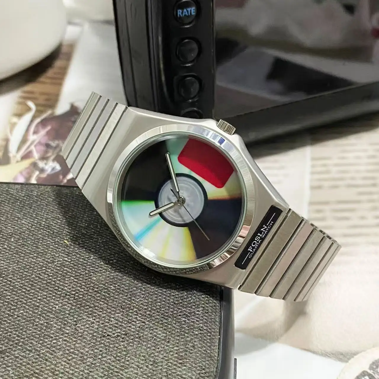 Album Cover Quartz Watch, Vintage Style Watch, Trendy Fashion Analog Wristwatch, Men's Watch
Album Cover Quartz Watch, Vintage Style Watch, Trendy Fashion Analog Wristwatch, Men's Watch