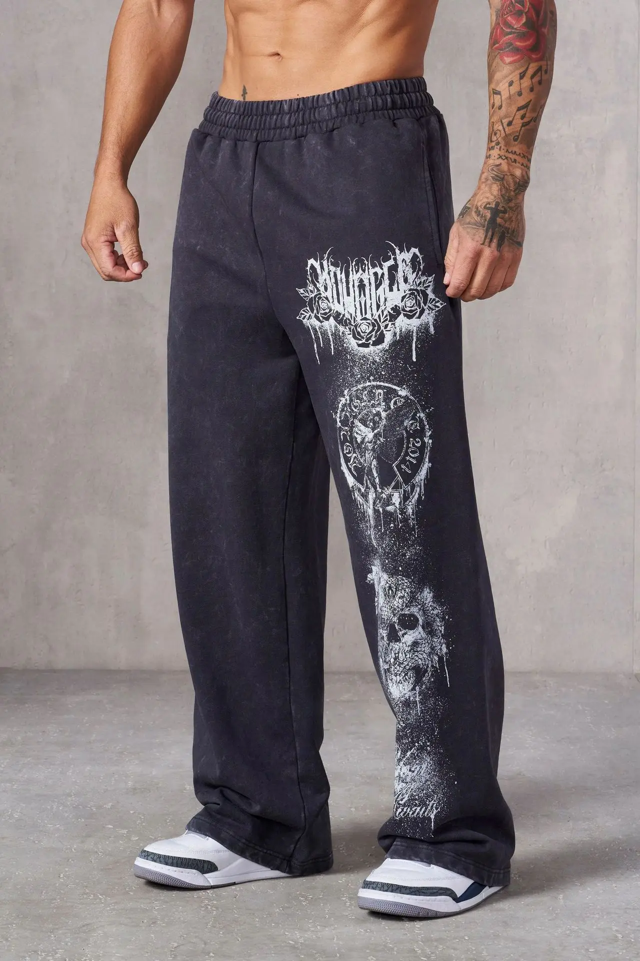 American fashion brand men's sweatpants, gym sports fitness, loose straight leg skull, fashion brand letter print casual pants
American fashion brand men's sweatpants, gym sports fitness, loose straight leg skull, fashion brand letter print casual pants