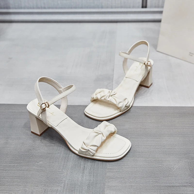 High Heel Sandal for Women 2025 Summer Open Toe Female Shoe High-heeled Peep Square Girls Bow Comfort Butterfly-knot Scandals
High Heel Sandal for Women 2025 Summer Open Toe Female Shoe High-heeled Peep Square Girls Bow Comfort Butterfly-knot Scandals