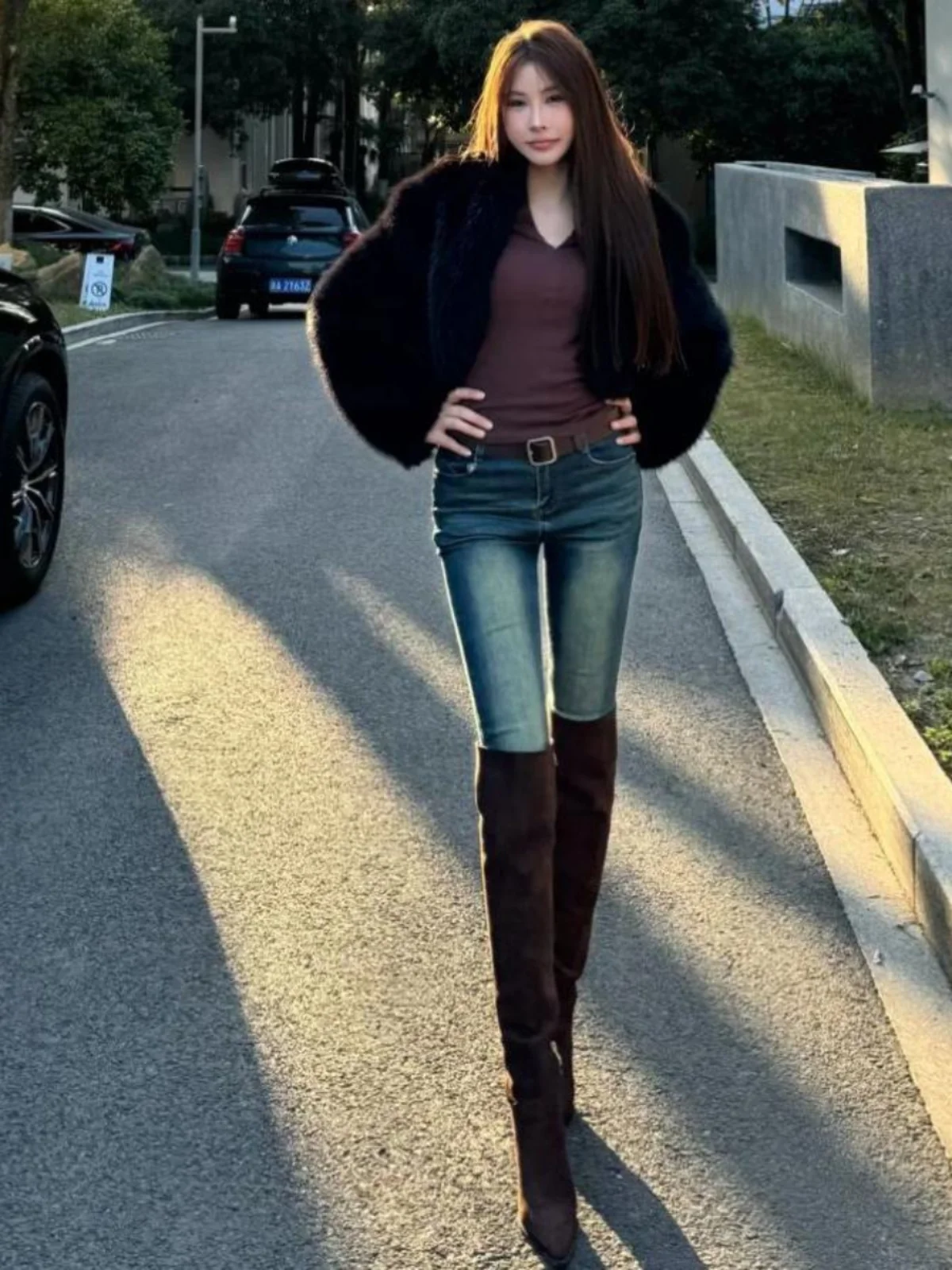 New High Waist Fce Lined Denim Jeans Sexy Classic Versatile Butt Lifting Slimming Elastic Pencil Nine Point Pants
New High Waist Fce Lined Denim Jeans Sexy Classic Versatile Butt Lifting Slimming Elastic Pencil Nine Point Pants