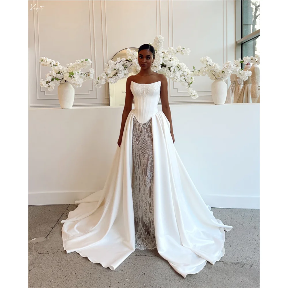 White High Neck Lace Embroidered Wedding Dress Customized A-line Long Train vestidos de novia Long Sleeves Evening Dresses 2025
White High Neck Lace Embroidered Wedding Dress Customized A-line Long Train vestidos de novia Long Sleeves Evening Dresses 2025