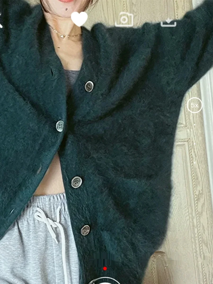 Мягкий длинный норковый бархатный свитер с v-образным вырезом, однотонный свитер Ele, кардиган, женская верхняя одежда премиум-класса с прямыми пуговицами
Мягкий длинный норковый бархатный свитер с v-образным вырезом, однотонный свитер Ele, кардиган, женская верхняя одежда премиум-класса с прямыми пуговицами