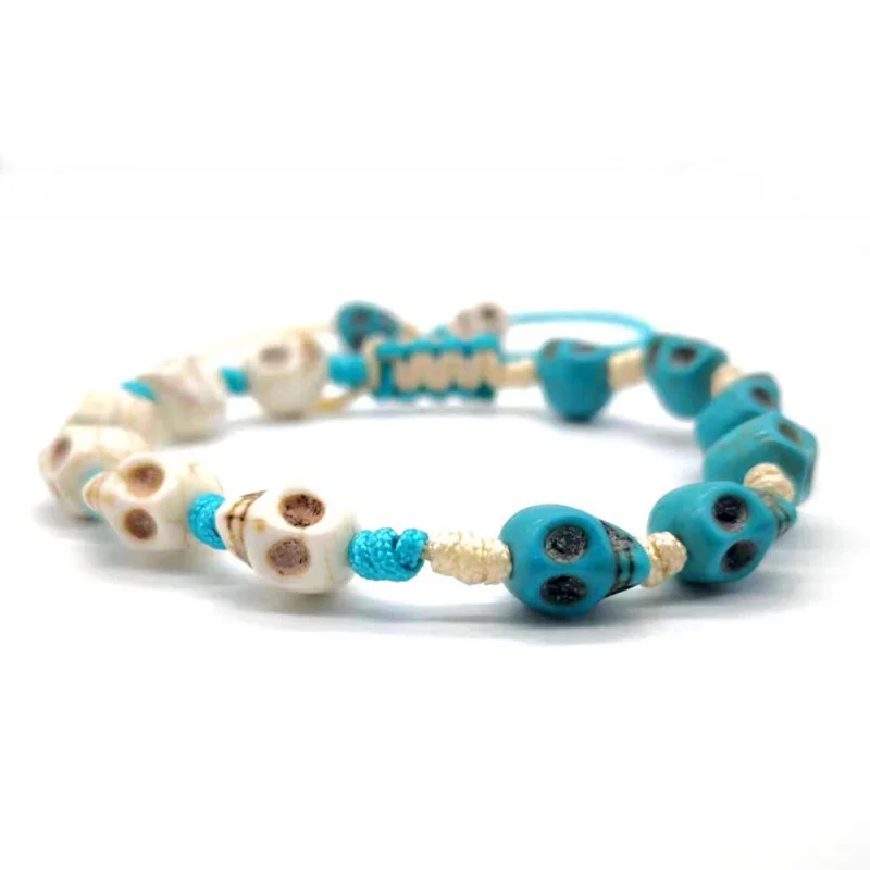 European and American fashion retro turquoise skull bracelet Fashion Bracelet Turquoise Two-Color Ghost Head
European and American fashion retro turquoise skull bracelet Fashion Bracelet Turquoise Two-Color Ghost Head
