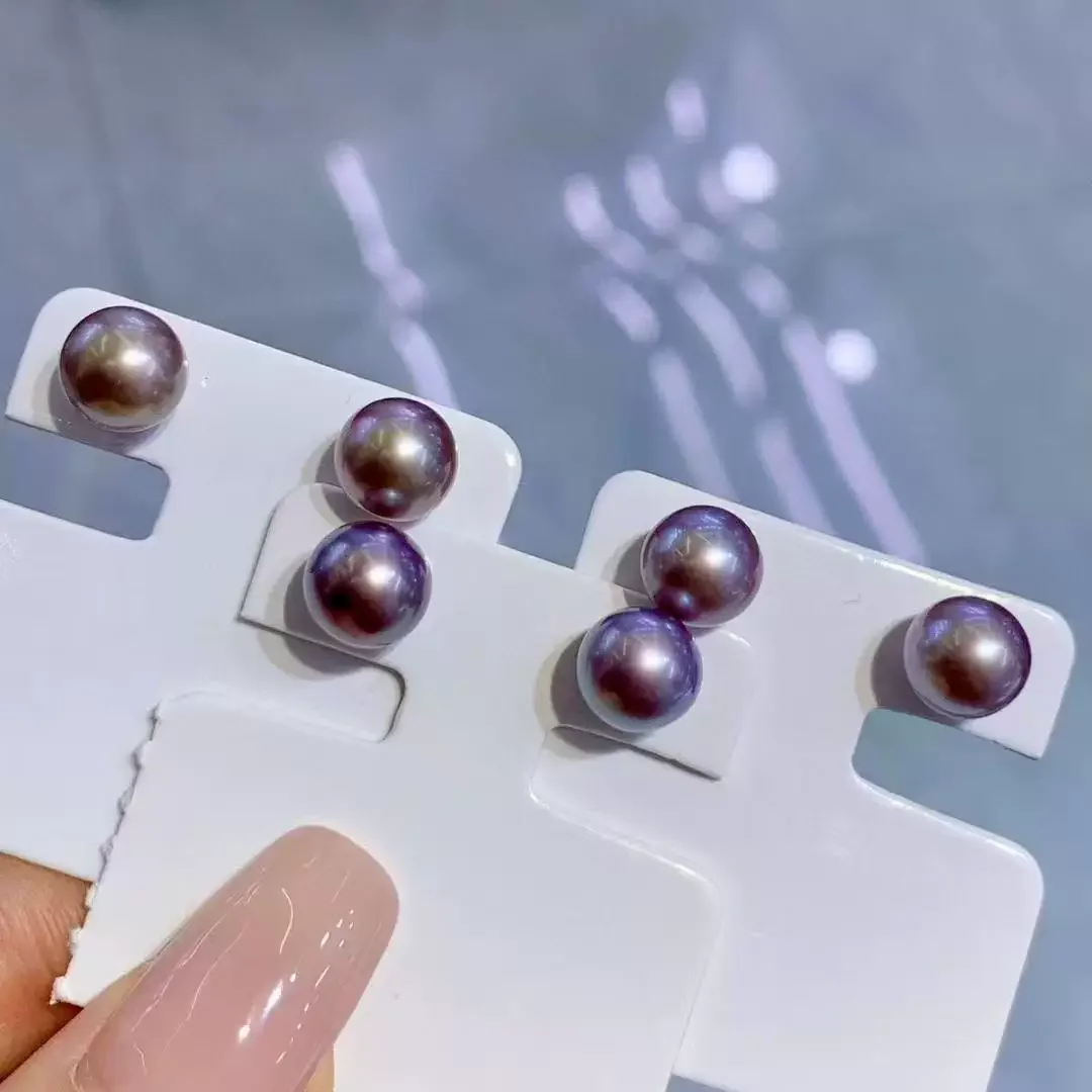 Classic AAAA 9-10mm 10-11mm natural round South Sea purple pearl earrings 925 silver ear needles high-end and atmospheric
Classic AAAA 9-10mm 10-11mm natural round South Sea purple pearl earrings 925 silver ear needles high-end and atmospheric