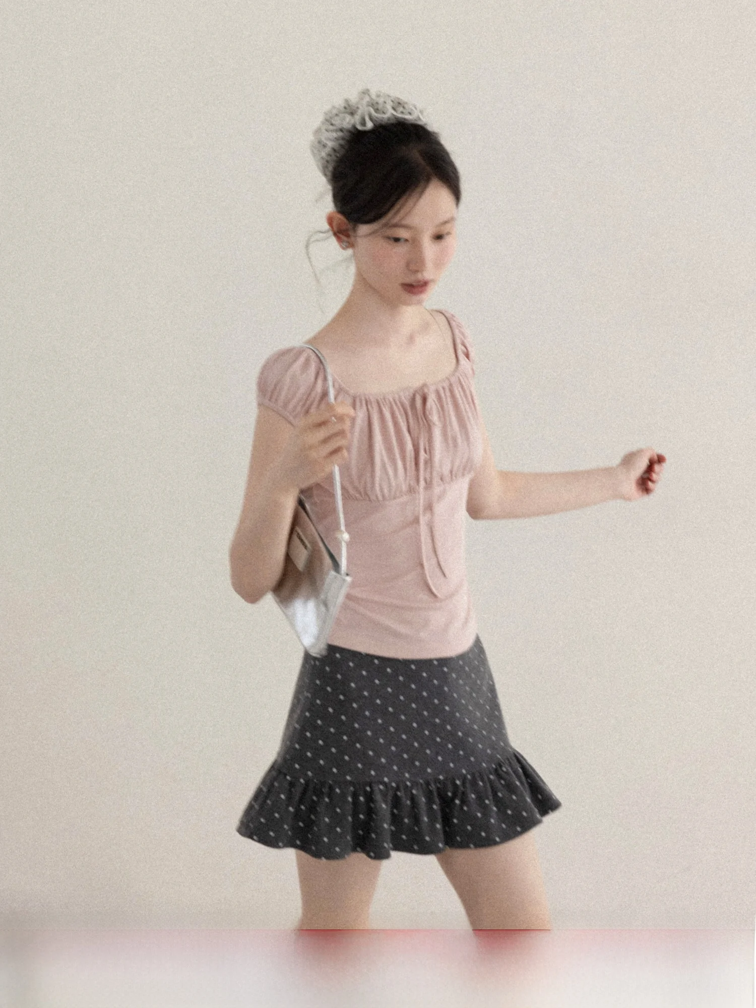 Pink Bubble Sleeve Square Collar Short Sleeve T-Shirt Women's Slim Fit Casual Style Spring Season Pure Color Rylee Fabric
Pink Bubble Sleeve Square Collar Short Sleeve T-Shirt Women's Slim Fit Casual Style Spring Season Pure Color Rylee Fabric