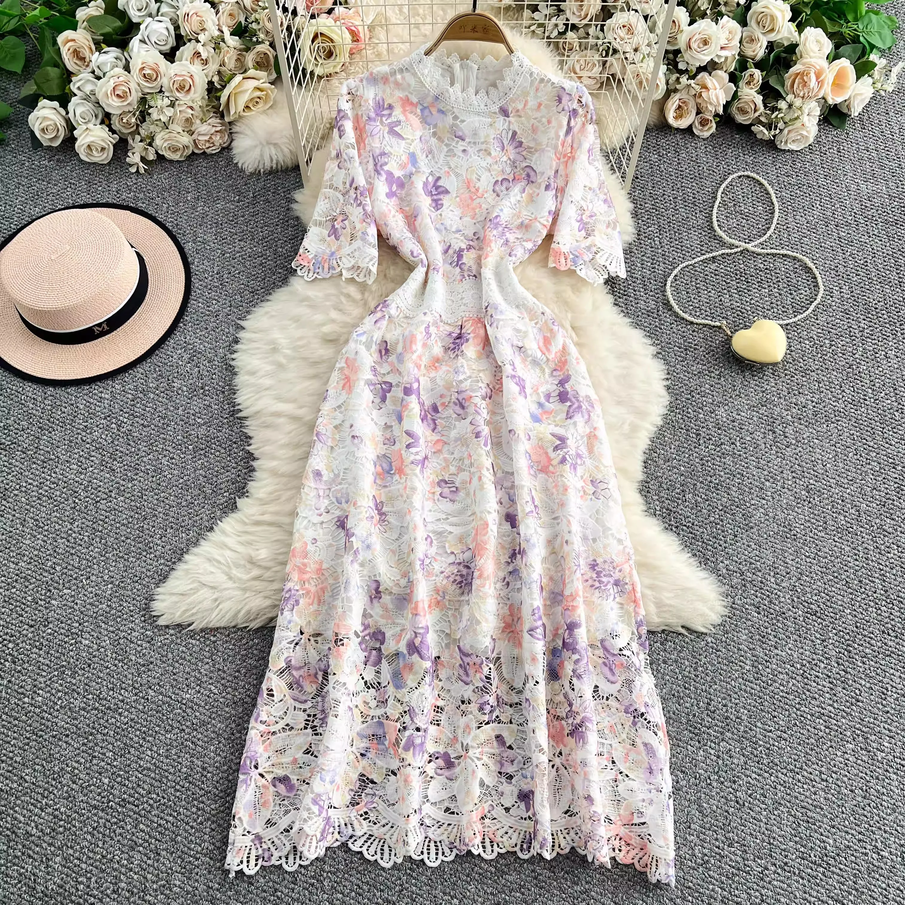 Elegant Lace Hollow Out Long Dresses Women Summer Holiday Flower Embroidery Fashion Retro Slim Midi Evening Party Vestidos
Elegant Lace Hollow Out Long Dresses Women Summer Holiday Flower Embroidery Fashion Retro Slim Midi Evening Party Vestidos