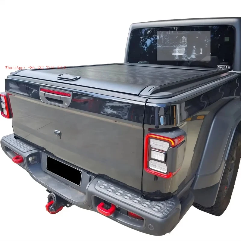 This popular model features a manual roll-up folding pickup truck bed cover suitable for 2019-2025 Gladiator models, compatible
This popular model features a manual roll-up folding pickup truck bed cover suitable for 2019-2025 Gladiator models, compatible