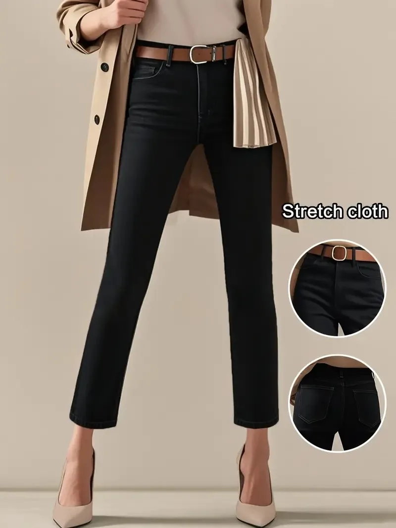 Женские черные джинсы со средней талией, деловой повседневный стиль, универсальный и простой базовый стиль.
Женские черные джинсы со средней талией, деловой повседневный стиль, универсальный и простой базовый стиль.