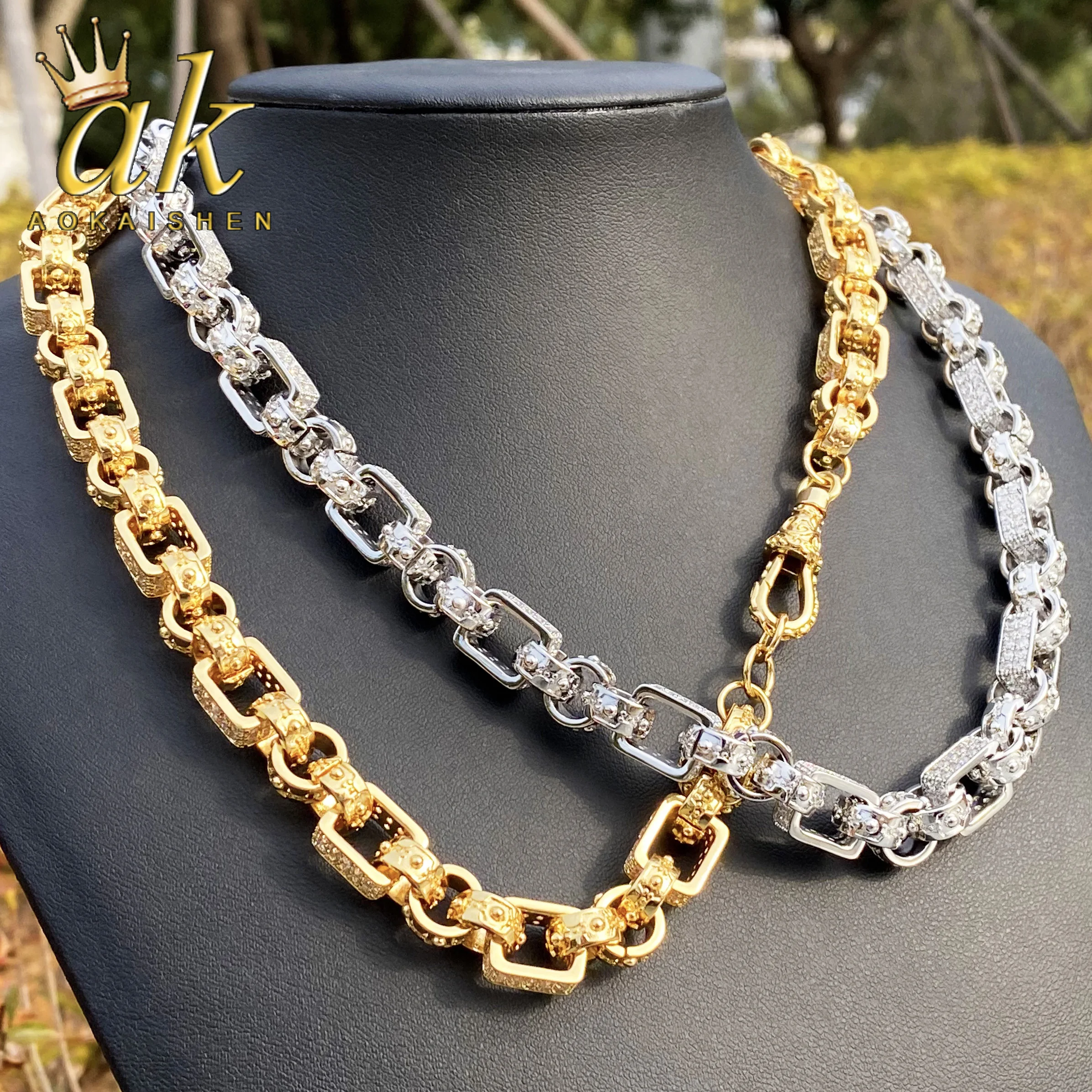 Aokaishen Iced Out GYSPY Belcher Chain for Men Necklace Choker Albert Clasp Hip Hop Jewelry
Aokaishen Iced Out GYSPY Belcher Chain for Men Necklace Choker Albert Clasp Hip Hop Jewelry