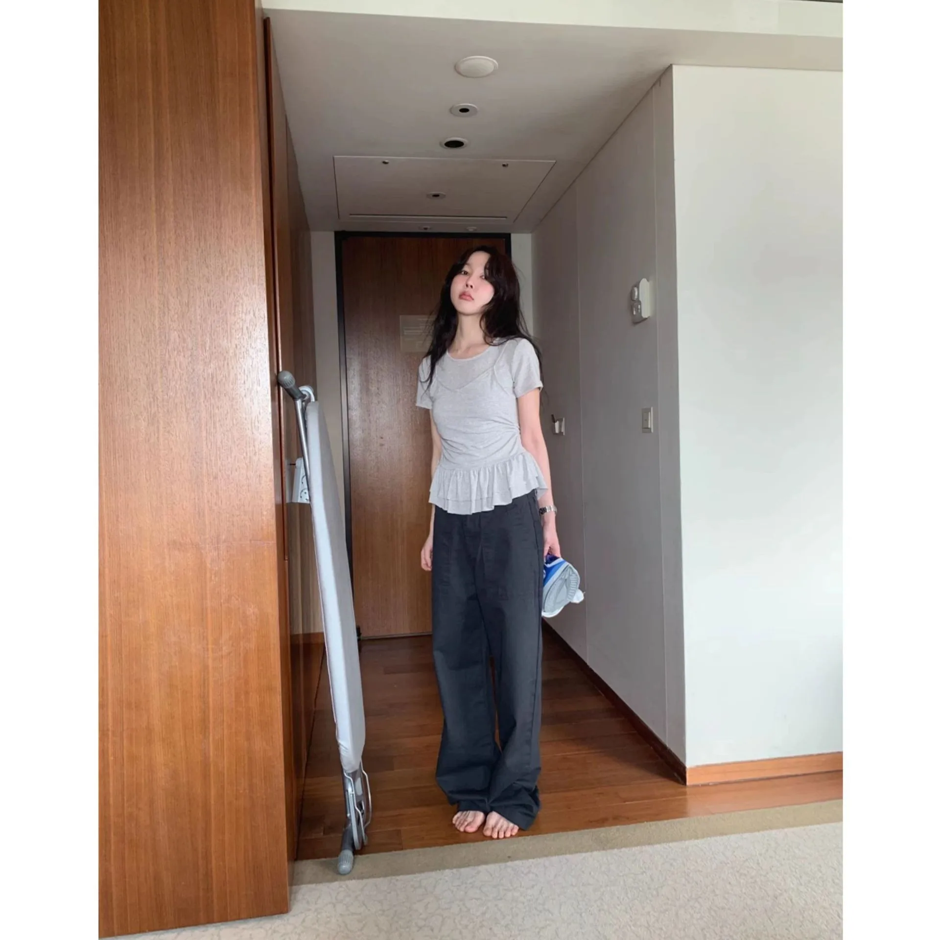 Spring 2026 Dongdaemun Baby Sauce Adjustable Waist Wide Leg Casual Pants Large Pocket Casual Style High Waist Cotton Fabric
Spring 2026 Dongdaemun Baby Sauce Adjustable Waist Wide Leg Casual Pants Large Pocket Casual Style High Waist Cotton Fabric