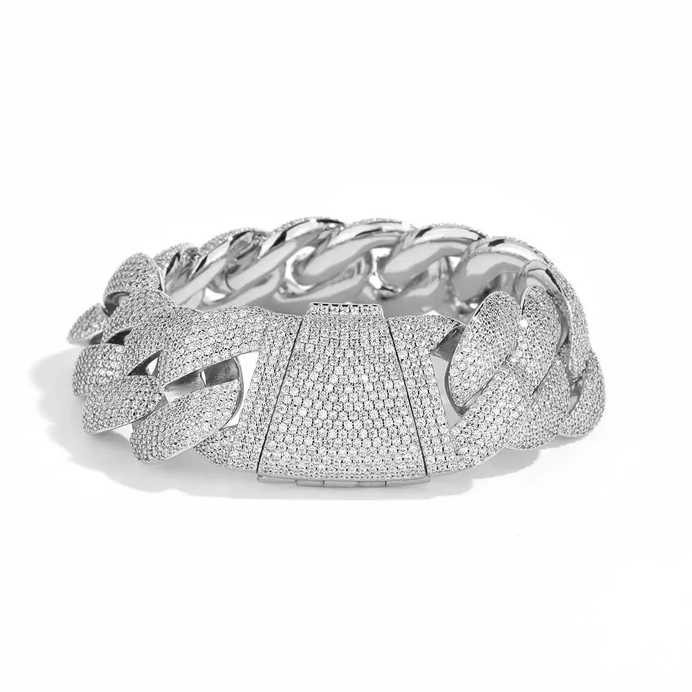Hip Hop Iced Out Jewelry Thick Chain 6 Row Zircon 22mm Width Handmade Inlay Bubble Zircon Cuban Link Bracelet for Men
Hip Hop Iced Out Jewelry Thick Chain 6 Row Zircon 22mm Width Handmade Inlay Bubble Zircon Cuban Link Bracelet for Men