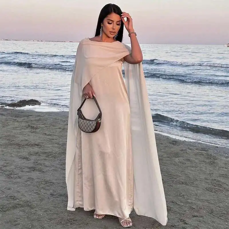 Fashion Solid Color Robe Dubai Dress Women's Satin Dress 2025 Muslim Long Dress Robe Abaya Ramadan Dubai Luxury Islam Elegant
Fashion Solid Color Robe Dubai Dress Women's Satin Dress 2025 Muslim Long Dress Robe Abaya Ramadan Dubai Luxury Islam Elegant