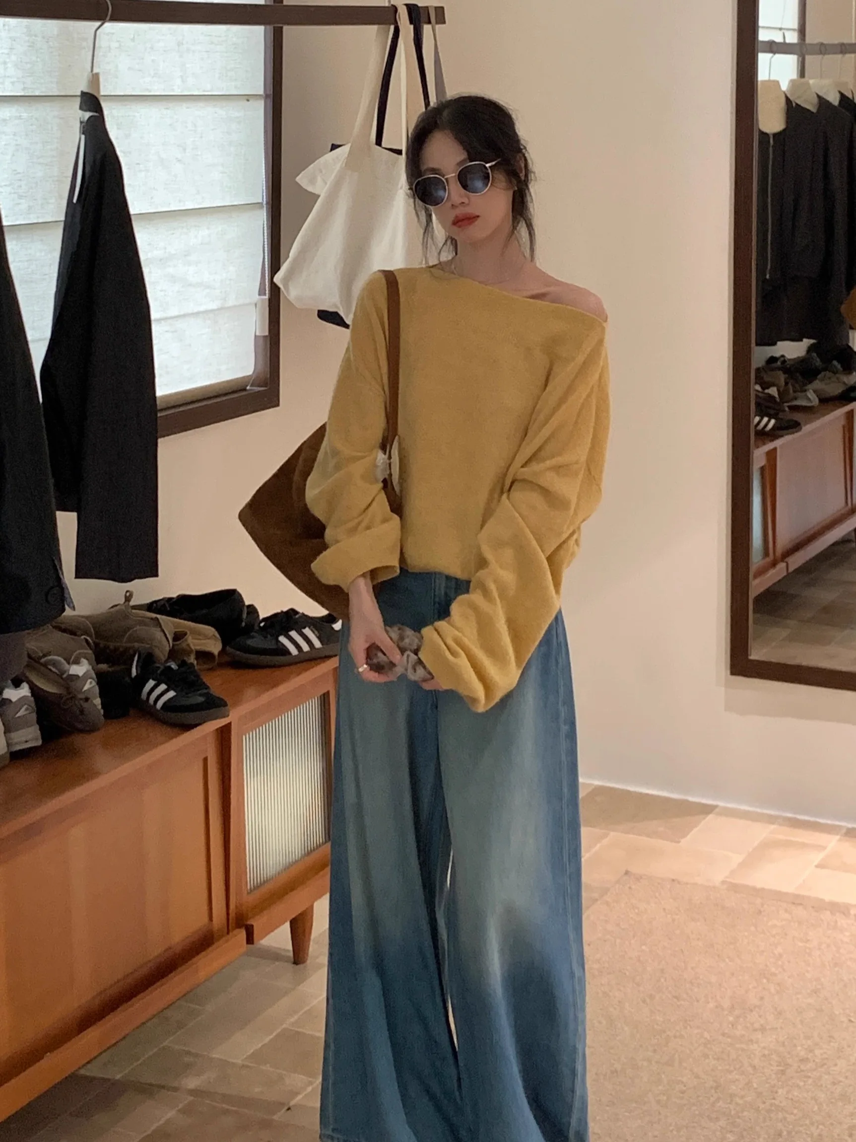 Желтый вязаный свитер с драпировкой на плечах и рукавами-фонариками, женский, премиум-класса, с длинными рукавами, в корейском стиле, осенняя новинка
Желтый вязаный свитер с драпировкой на плечах и рукавами-фонариками, женский, премиум-класса, с длинными рукавами, в корейском стиле, осенняя новинка