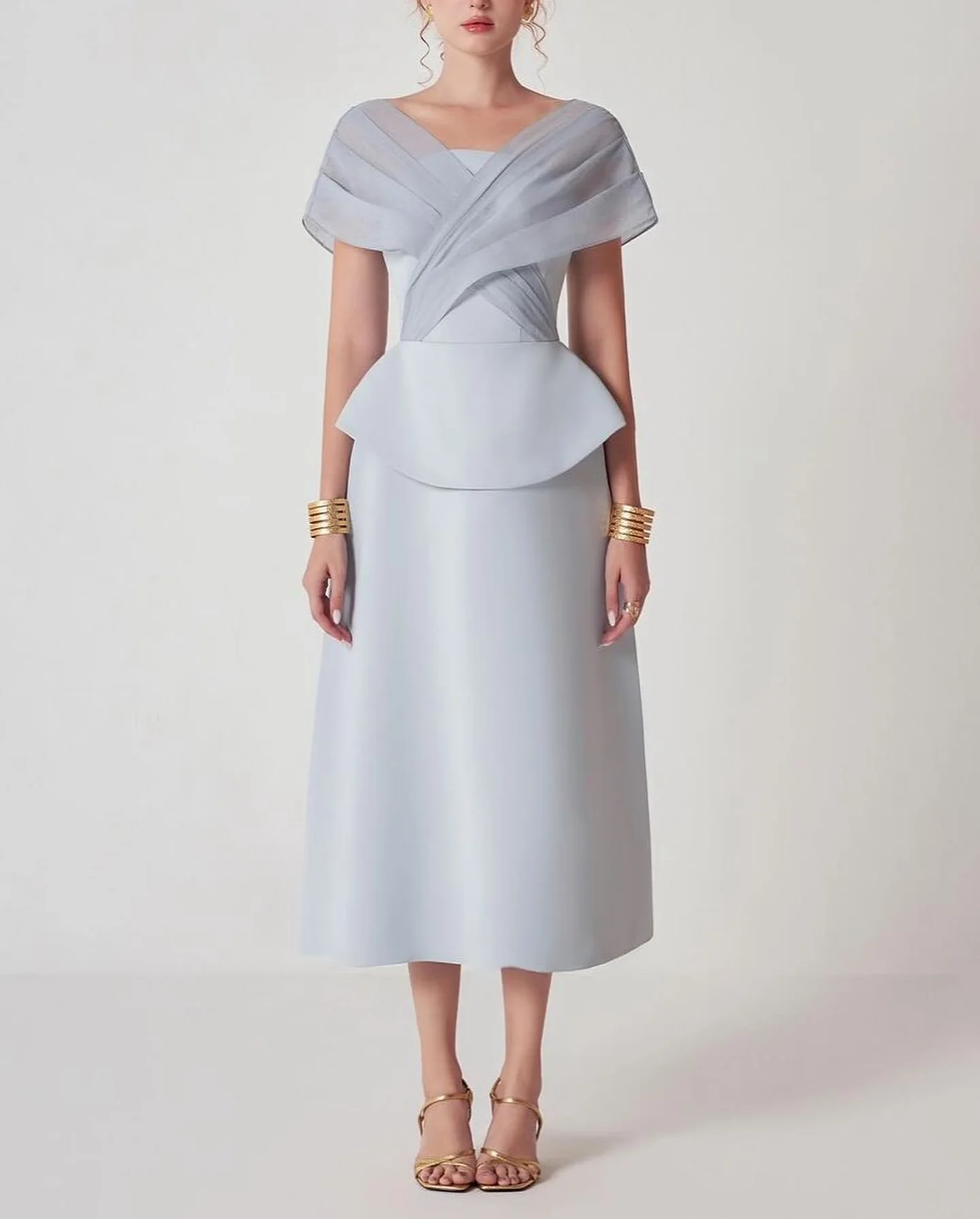 Customized Modern Jersey A-Line Evening Dress High Quality Short Sleeves V-Neck Tea Length فستان سهرة نسائي
Customized Modern Jersey A-Line Evening Dress High Quality Short Sleeves V-Neck Tea Length فستان سهرة نسائي