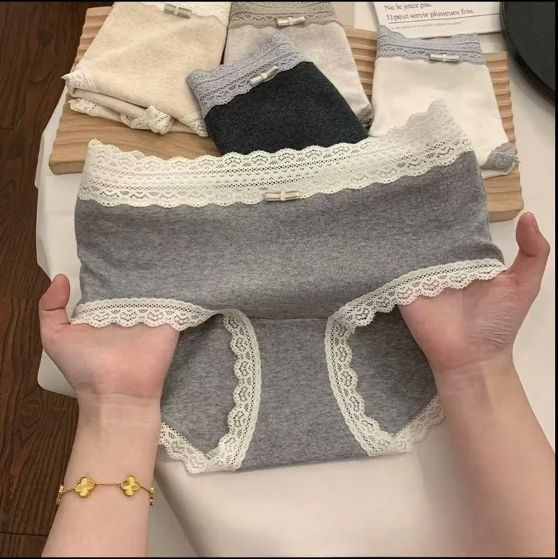 Цельные милые модные трусики с высокой талией во французском стиле, трусы-облегающие бедра с кружевной отделкой для девочек, мягкое хлопковое дышащее нижнее белье
Цельные милые модные трусики с высокой талией во французском стиле, трусы-облегающие бедра с кружевной отделкой для девочек, мягкое хлопковое дышащее нижнее белье
