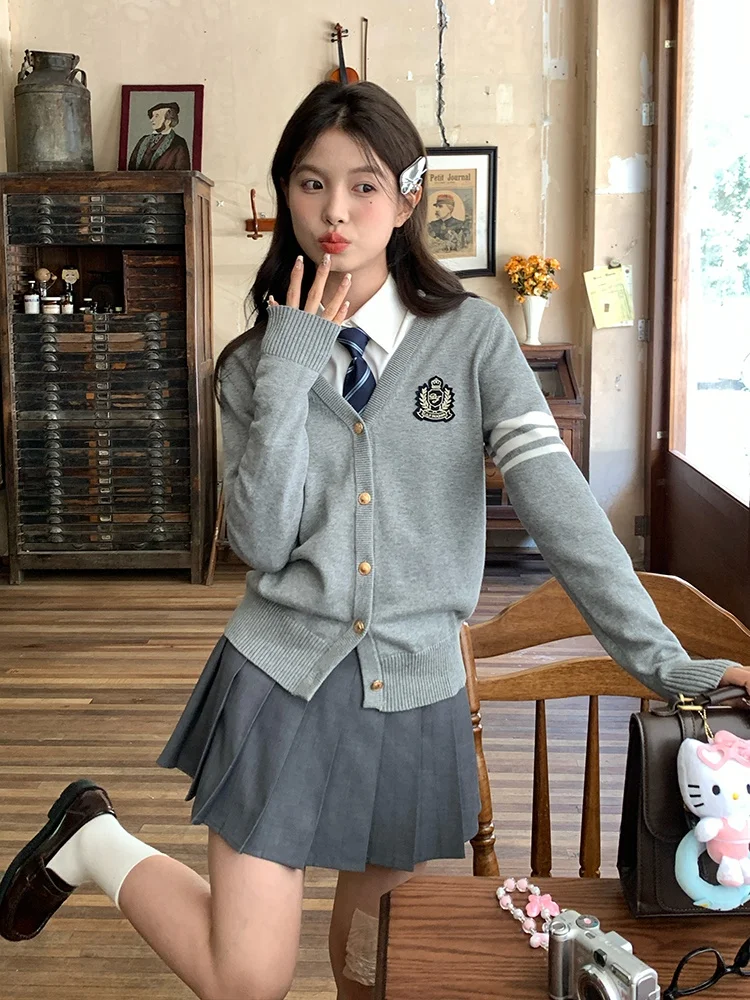 Tokyo Annual Record Women's Knitted Jk Sweater Cardigan Pure Cotton Casual Style Spring Season Original College Style Long Sl...
Tokyo Annual Record Women's Knitted Jk Sweater Cardigan Pure Cotton Casual Style Spring Season Original College Style Long Sl...