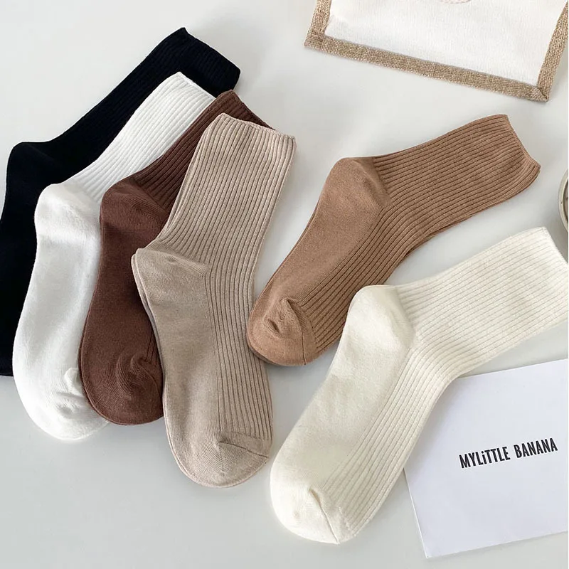 Fashion Mid Tube Knitted Socks Japanese Korean Loose Long Stockings Soft Trend Spring Autumn Casual Girl Socks Solid Color
Fashion Mid Tube Knitted Socks Japanese Korean Loose Long Stockings Soft Trend Spring Autumn Casual Girl Socks Solid Color