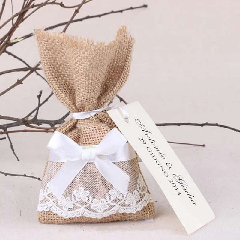 mariage Lace Linen Bags Burlap Drawstring Bag/ Gift Bag Pouch for Birthday Party / Wedding Decorations Supplies 50pcs/lot
mariage Lace Linen Bags Burlap Drawstring Bag/ Gift Bag Pouch for Birthday Party / Wedding Decorations Supplies 50pcs/lot