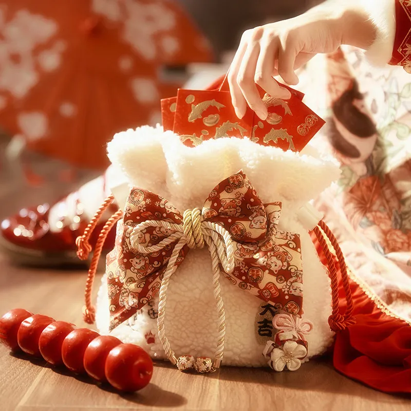 Красные новогодние приветствия Ханфу в китайском стиле Лолита Бабочка на конец сумки на плечо женская сумка в национальном стиле для женщин
Красные новогодние приветствия Ханфу в китайском стиле Лолита Бабочка на конец сумки на плечо женская сумка в национальном стиле для женщин