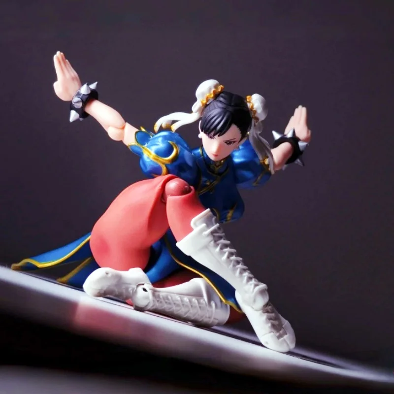 В наличии: Коллекционные фигурки Bandai SHF Street Fighter (Рю, Чун-Ли, Гайл) в костюмах, 2 штуки. Модели-игрушки, настольные украшения, подарки.
В наличии: Коллекционные фигурки Bandai SHF Street Fighter (Рю, Чун-Ли, Гайл) в костюмах, 2 штуки. Модели-игрушки, настольные украшения, подарки.