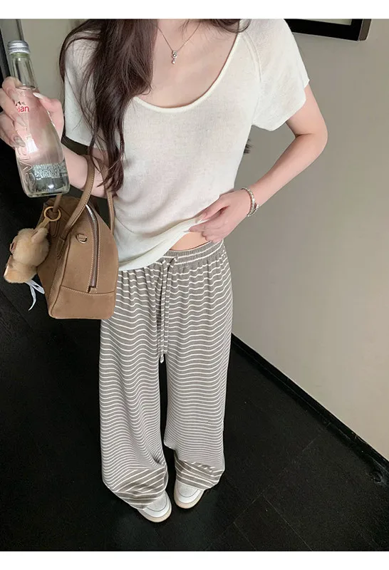 Брюки женские Invierno Mujer зимние шерстяные для похудения прямые минималистичные профессиональные на пуговицах нейтральные формальные высококачественные трикотажные брюки
Брюки женские Invierno Mujer зимние шерстяные для похудения прямые минималистичные профессиональные на пуговицах нейтральные формальные высококачественные трикотажные брюки