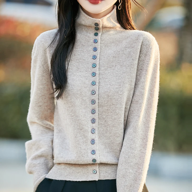 100% Wool Cardigan Women's Spring New Knitted Casual Base Sweater Loose Slimming High Neck Single Breasted Solid Color Fashion
100% Wool Cardigan Women's Spring New Knitted Casual Base Sweater Loose Slimming High Neck Single Breasted Solid Color Fashion