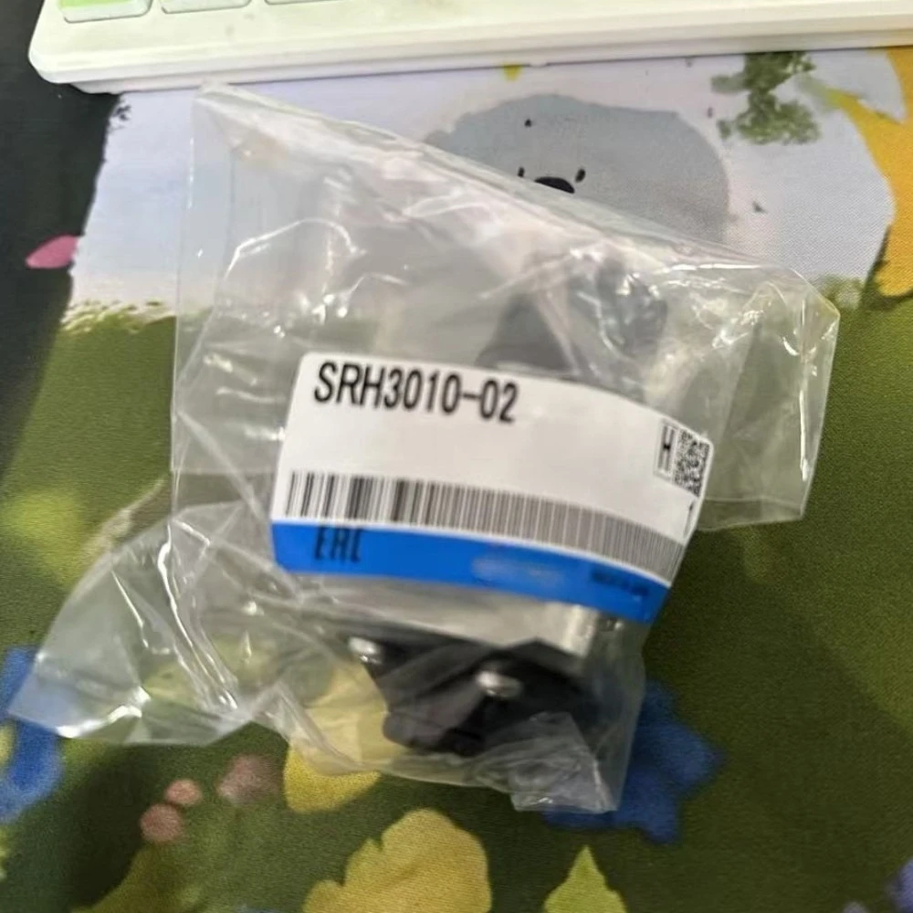 4PCS New for SMC Valve SRH3010-02 In Box Fast shipping
4PCS New for SMC Valve SRH3010-02 In Box Fast shipping