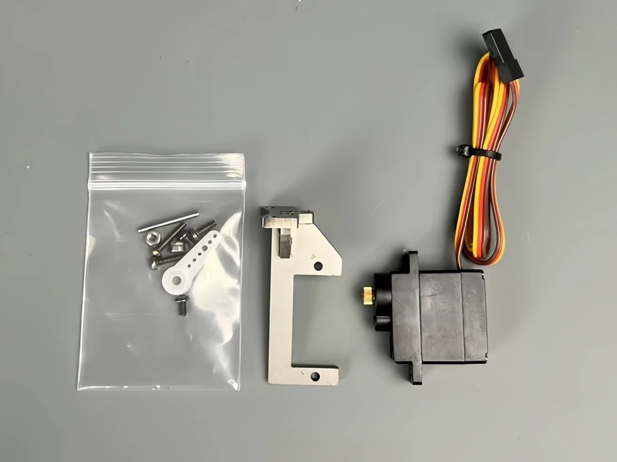 Scaleclub 1/14 Tamiya Gearbox Metal Shift Bracket + 9g Servo
Scaleclub 1/14 Tamiya Gearbox Metal Shift Bracket + 9g Servo
