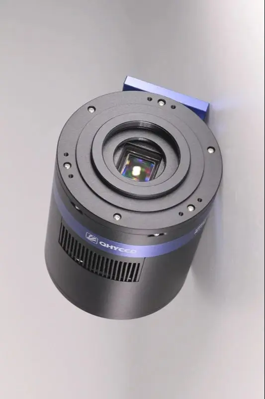 QHY533C/M astronomical freeze color black and white camera suitable for IMX533 backlit 900W pixel 1 inch
QHY533C/M astronomical freeze color black and white camera suitable for IMX533 backlit 900W pixel 1 inch