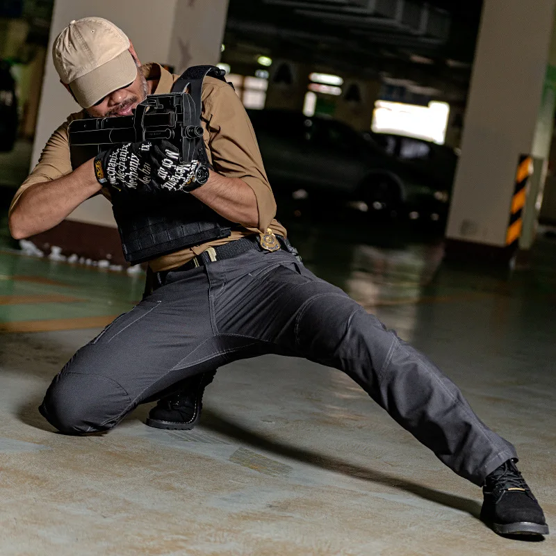 Outdoor Assault Tactical Trousers Men's Winter Soft Shell Waterproof Wear-resistant Multi-pocket Mountaineering Cargo Pants
Outdoor Assault Tactical Trousers Men's Winter Soft Shell Waterproof Wear-resistant Multi-pocket Mountaineering Cargo Pants