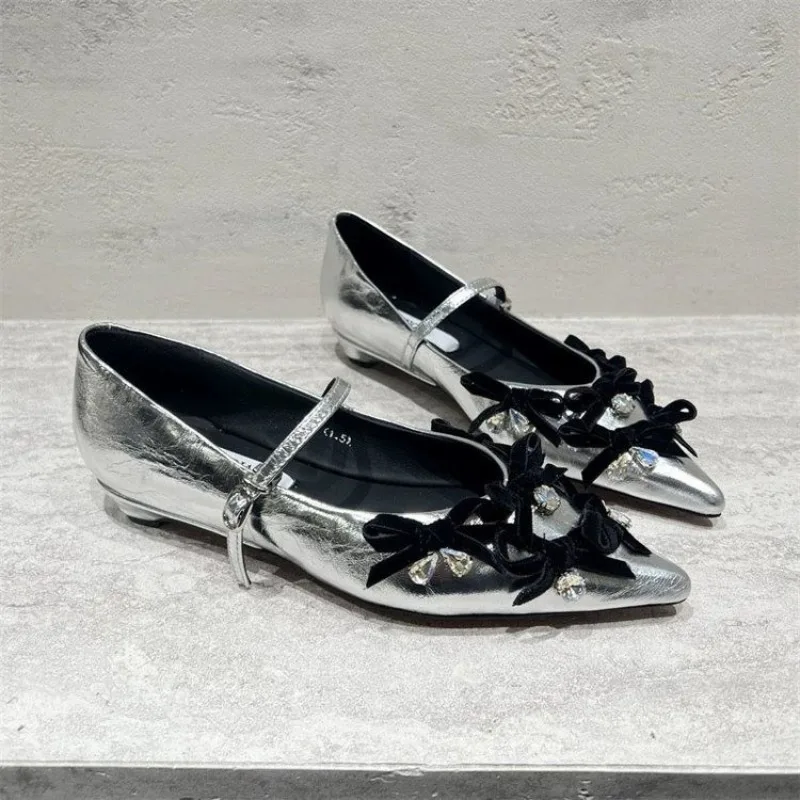 Women's Shoes Brand French Ballet Flats Spring Autumn New Singles Shoes for Women Fashion Rhinestone Pointed Toe Mary Jane Shoes
Women's Shoes Brand French Ballet Flats Spring Autumn New Singles Shoes for Women Fashion Rhinestone Pointed Toe Mary Jane Shoes