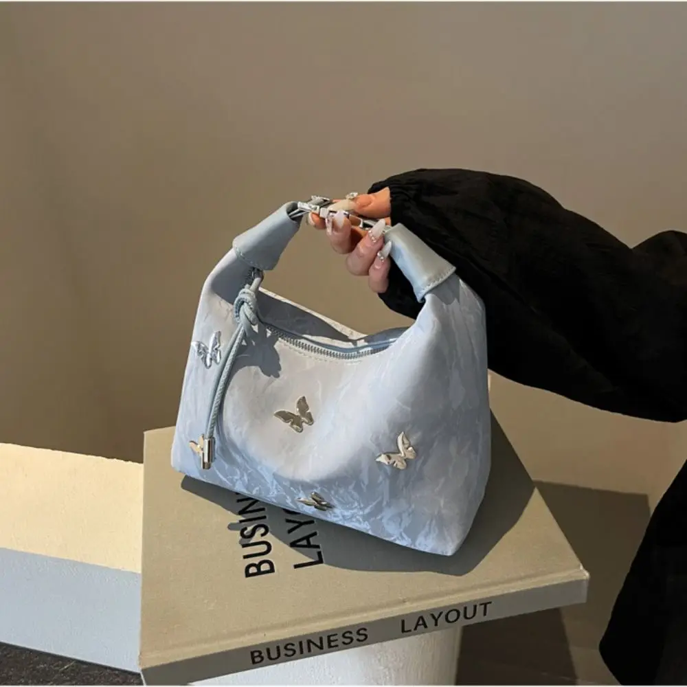 Портативная однотонная сумка в китайском стиле, модная ретро-сумка Cheongsam из искусственной кожи на молнии, женская сумка на плечо Hanfu
Портативная однотонная сумка в китайском стиле, модная ретро-сумка Cheongsam из искусственной кожи на молнии, женская сумка на плечо Hanfu