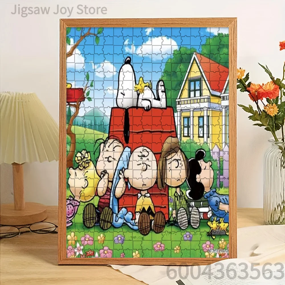 Paper Jigsaw Puzzle Peanuts Gang with Snoopy & Charlie Brown on Red Doghouse Backyard Scene Artwork Brain Teaser
Paper Jigsaw Puzzle Peanuts Gang with Snoopy & Charlie Brown on Red Doghouse Backyard Scene Artwork Brain Teaser