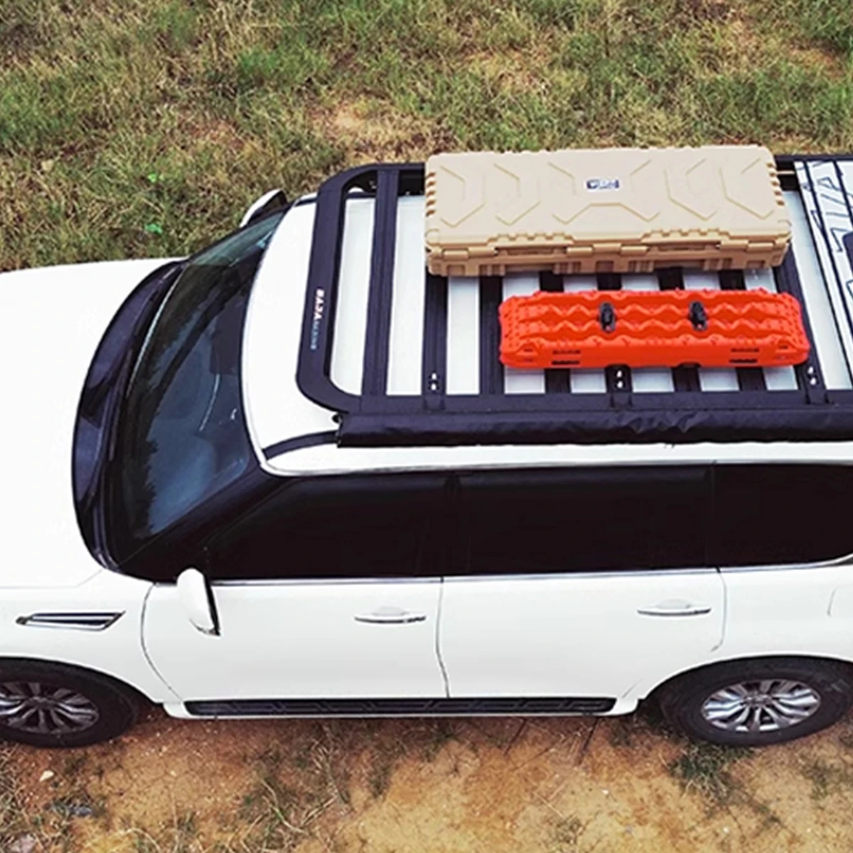 Tule Y62 roof luggage rack modification roof platform side ladder side ledger expansion luggage accessories
Tule Y62 roof luggage rack modification roof platform side ladder side ledger expansion luggage accessories