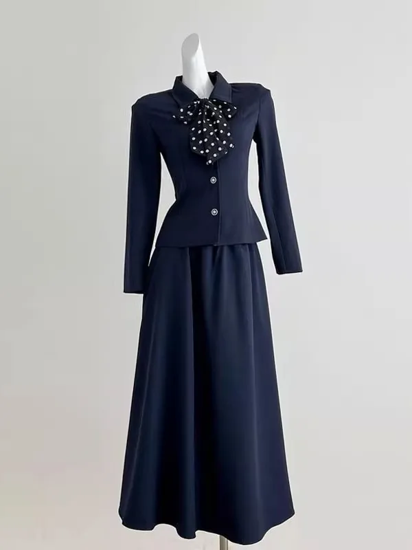 Korean Style Autumn Workwear Slimming Suit Set Long Sleeve Top Coat High Waist Skirt Fashionable And Elegant Women's Ens...
Korean Style Autumn Workwear Slimming Suit Set Long Sleeve Top Coat High Waist Skirt Fashionable And Elegant Women's Ens...