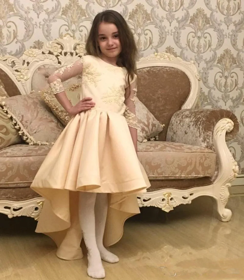 Tulle Elegant Flower Girl Dress For Wedding Lace Floor Length Puffy With Bow First Communion Kids Birthday Party Ball Gown
Tulle Elegant Flower Girl Dress For Wedding Lace Floor Length Puffy With Bow First Communion Kids Birthday Party Ball Gown