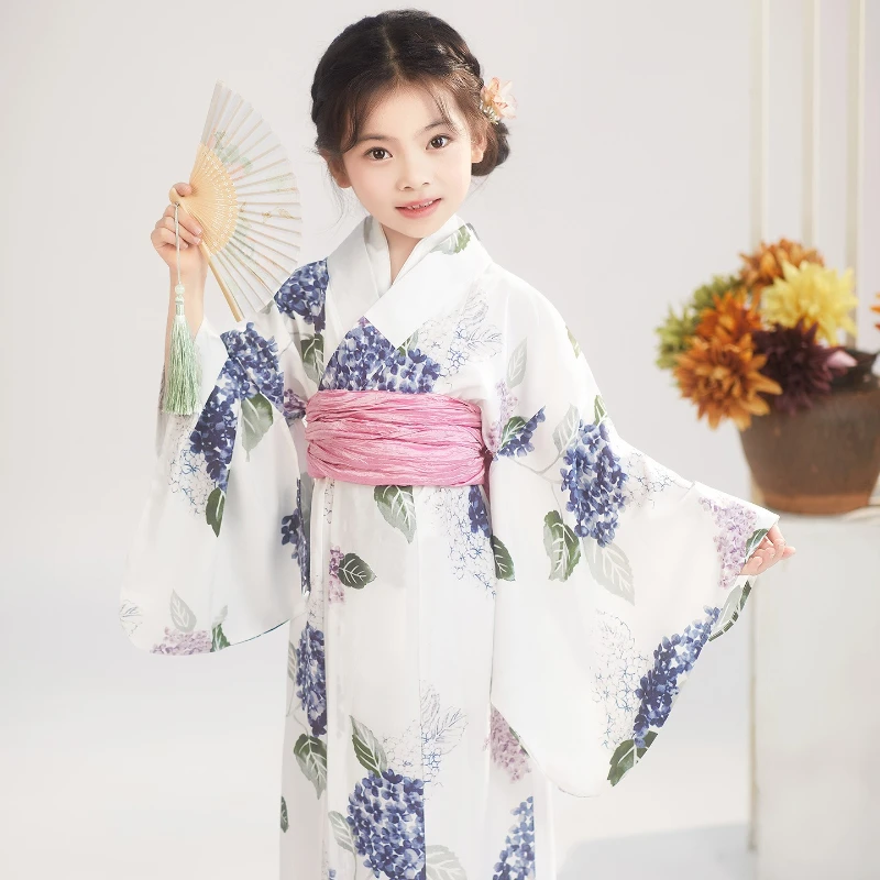 Kimono Dress Japanese Bathrobe Print Japanese Yukata Sets for Girls' Cosplay School Performances Traditional for Elementary
Kimono Dress Japanese Bathrobe Print Japanese Yukata Sets for Girls' Cosplay School Performances Traditional for Elementary