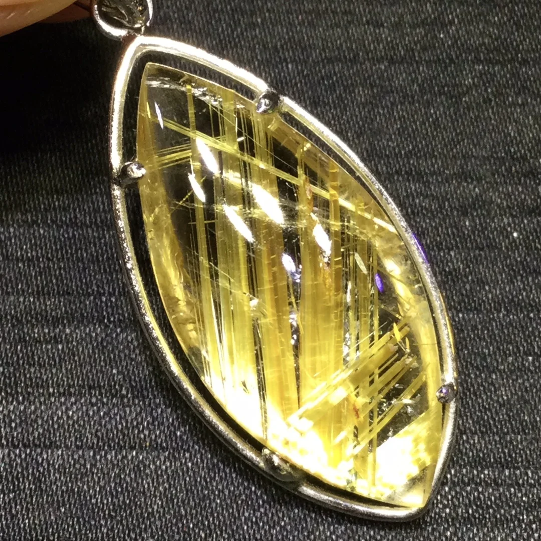 Natural Gold Rutilated Quartz Pendant Jewelry 34*16*9mm Water Drop Men Women Brazil AAAAAAA
Natural Gold Rutilated Quartz Pendant Jewelry 34*16*9mm Water Drop Men Women Brazil AAAAAAA